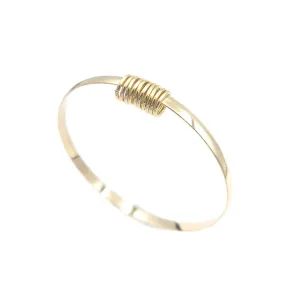 Bracelete Liso Com Argolas Banhado a Ouro 18k